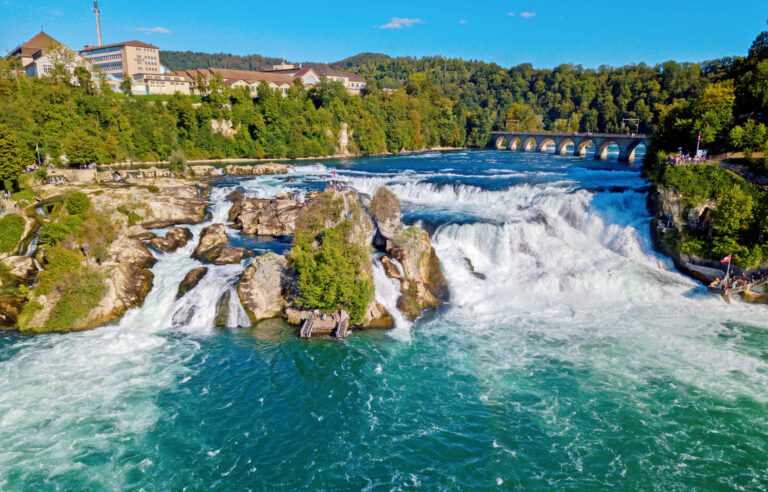 Rheinbestattung am Rheinfall